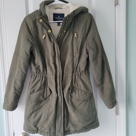 American Eagle Outfitters Jackets & Blazers - American Eagle Size S Winter Coat, Olive Green, Utility, Sherpa